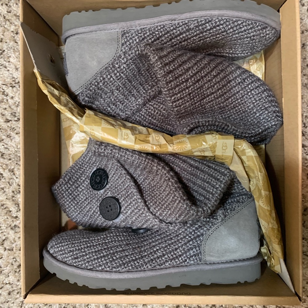 Classic Cassidy cargo UGGS
